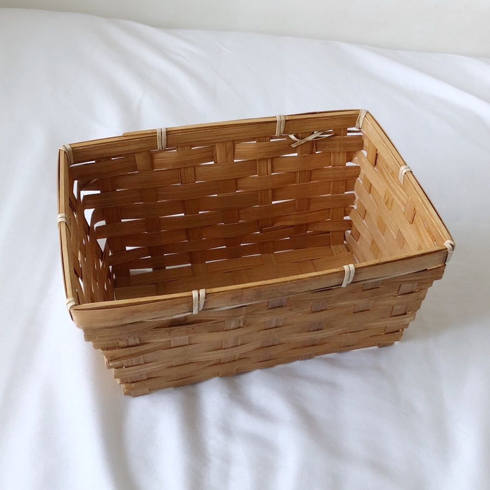 Wicker basket